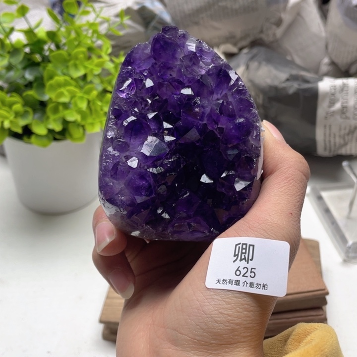 未镶嵌大型摆件（非配饰）水晶