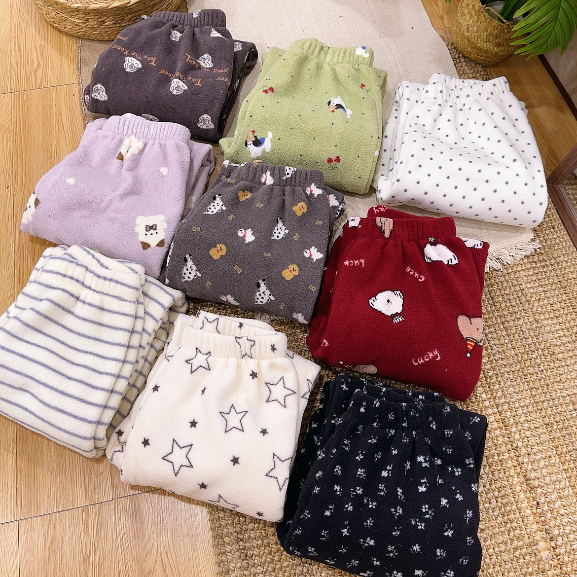 秋冬新品雪粒绒宽口加厚休闲睡裤女百搭慵懒家居裤可外穿