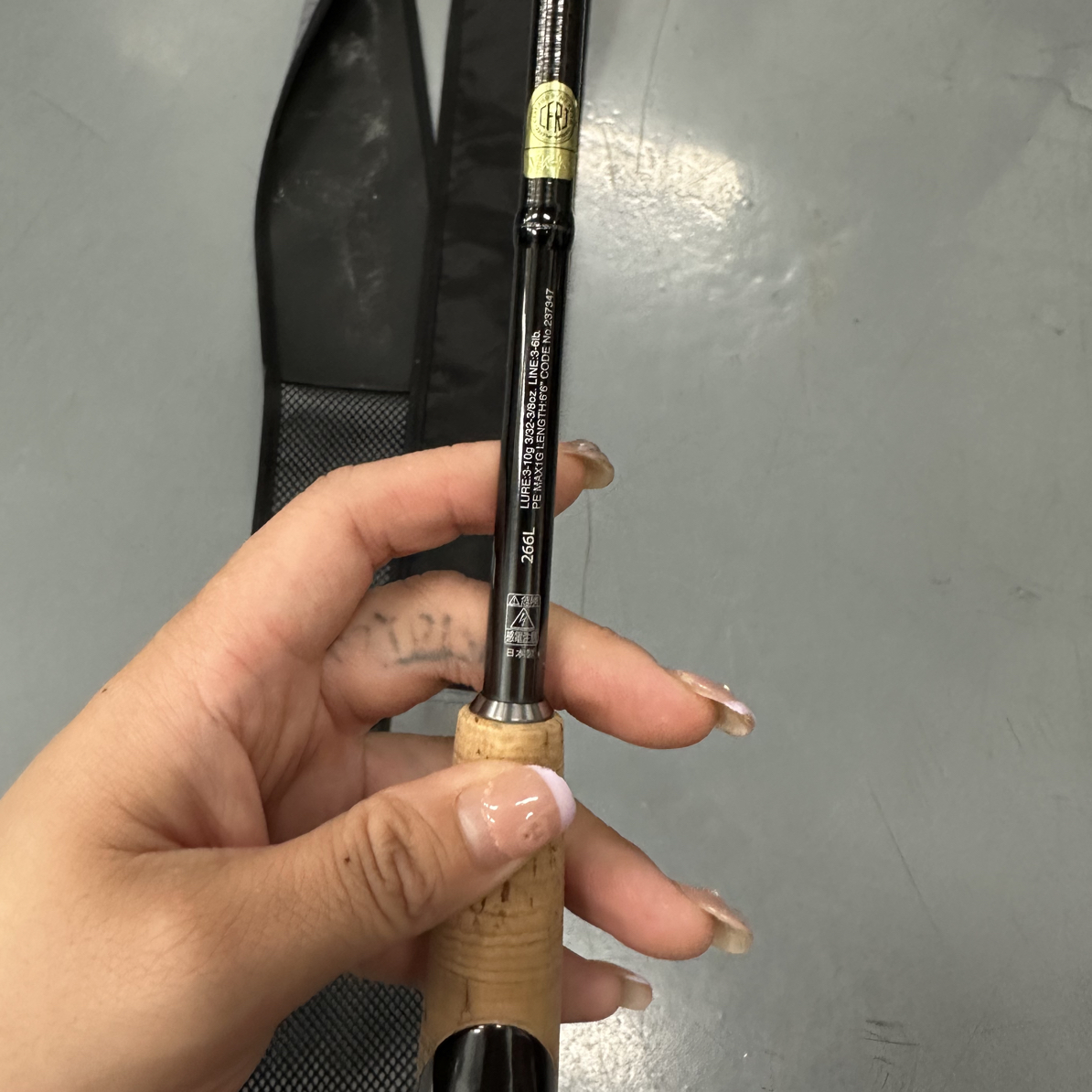 21荣四266l 直柄独节1.98米 80g 3-10g F调性 正常使用齐全国行