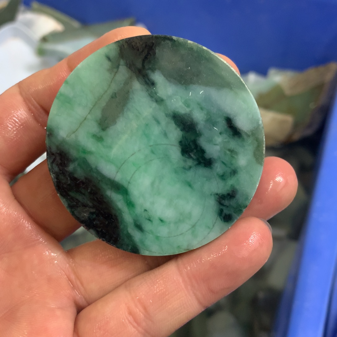 翡翠裸石翡翠边角料