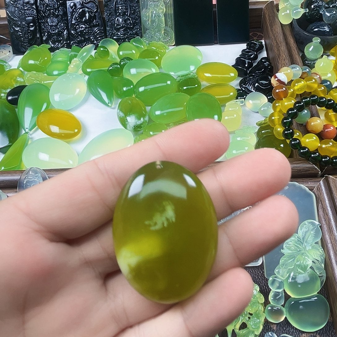 岫玉未镶嵌吊坠(不含链)