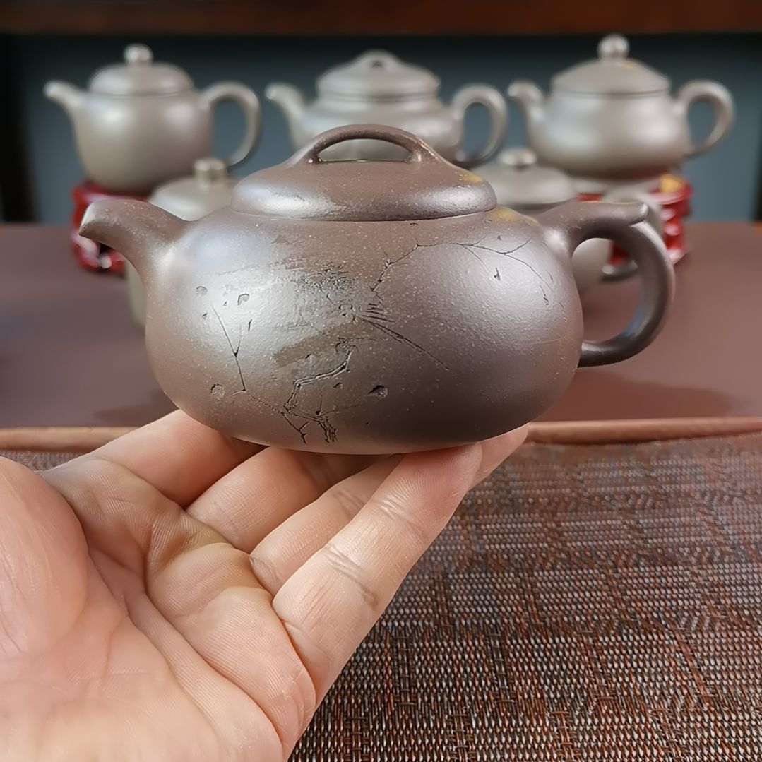 紫砂茶壶紫茄泥过桥扁腹300CC夏建强