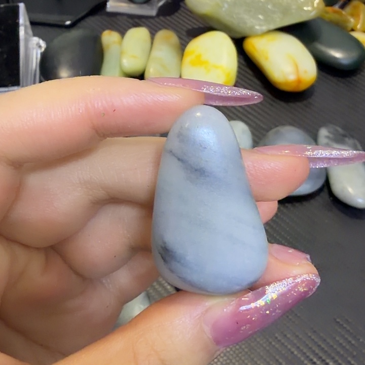 芦***苇和田玉未镶嵌挂件