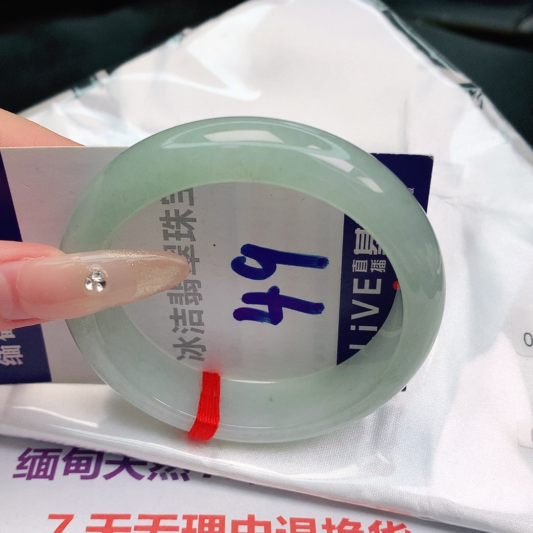 翡翠手镯未镶嵌缅甸天然a货翡翠手镯