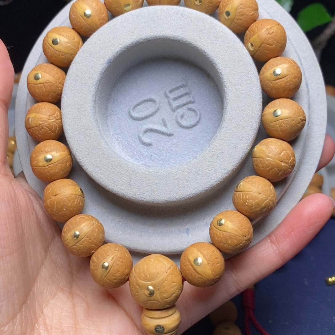 凤眼菩提吊坠13手串
