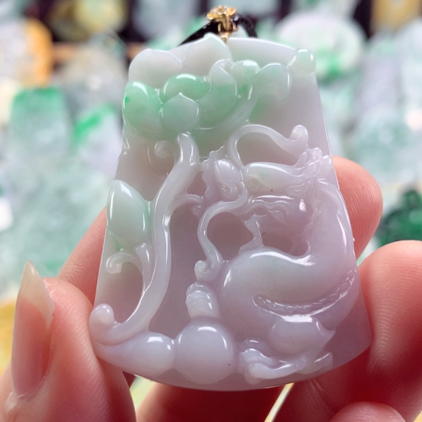 【闪购商品】翡翠吊坠(不含链)未镶嵌