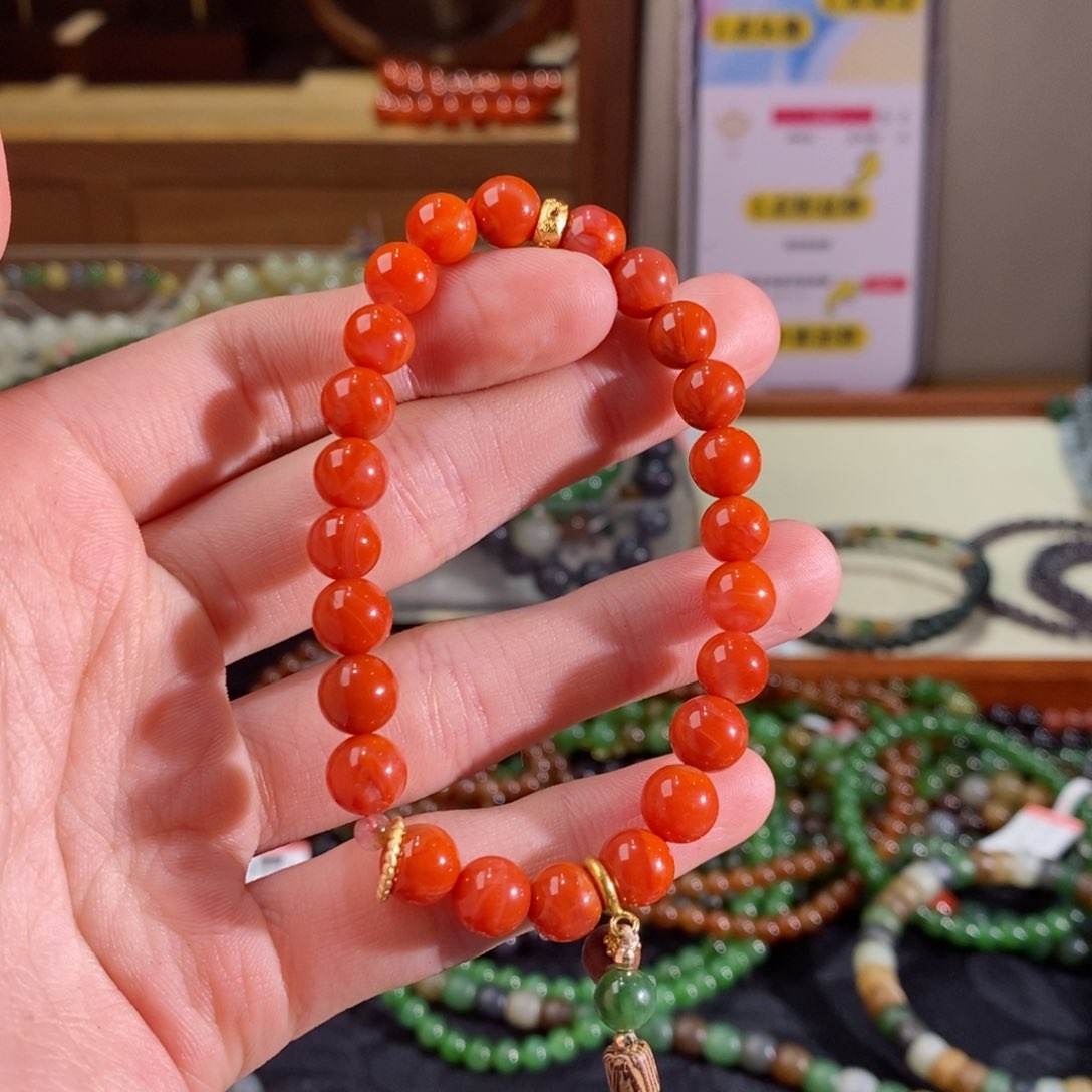 南红玛瑙手链未镶嵌