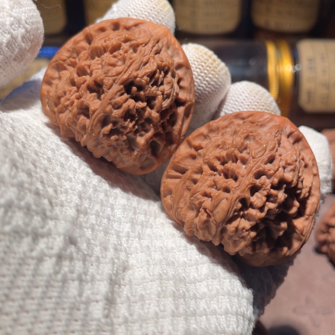 把件文玩核桃44三角疆