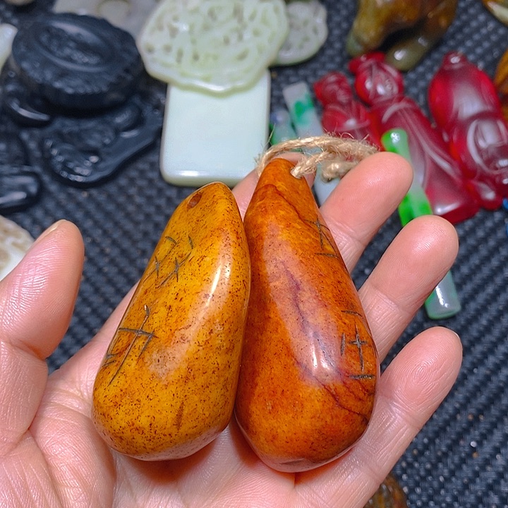 未镶嵌手链和田玉（糖玉）勇