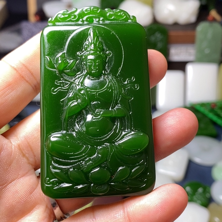 吊坠(赠链)未镶嵌和田玉