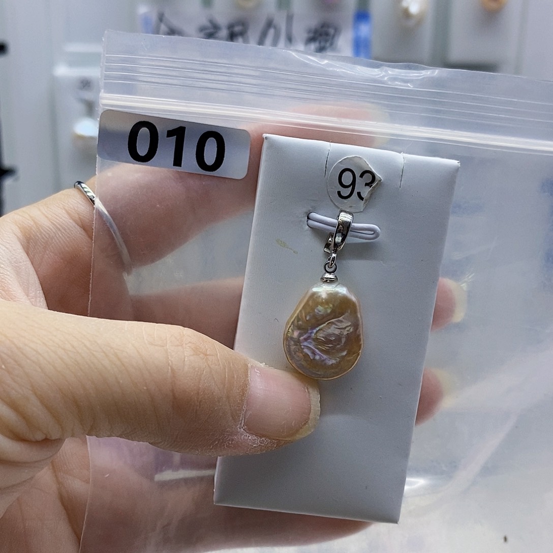 颈饰合金淡水珍珠