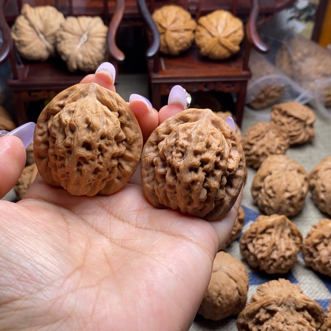 吊坠桃核金公子全品43