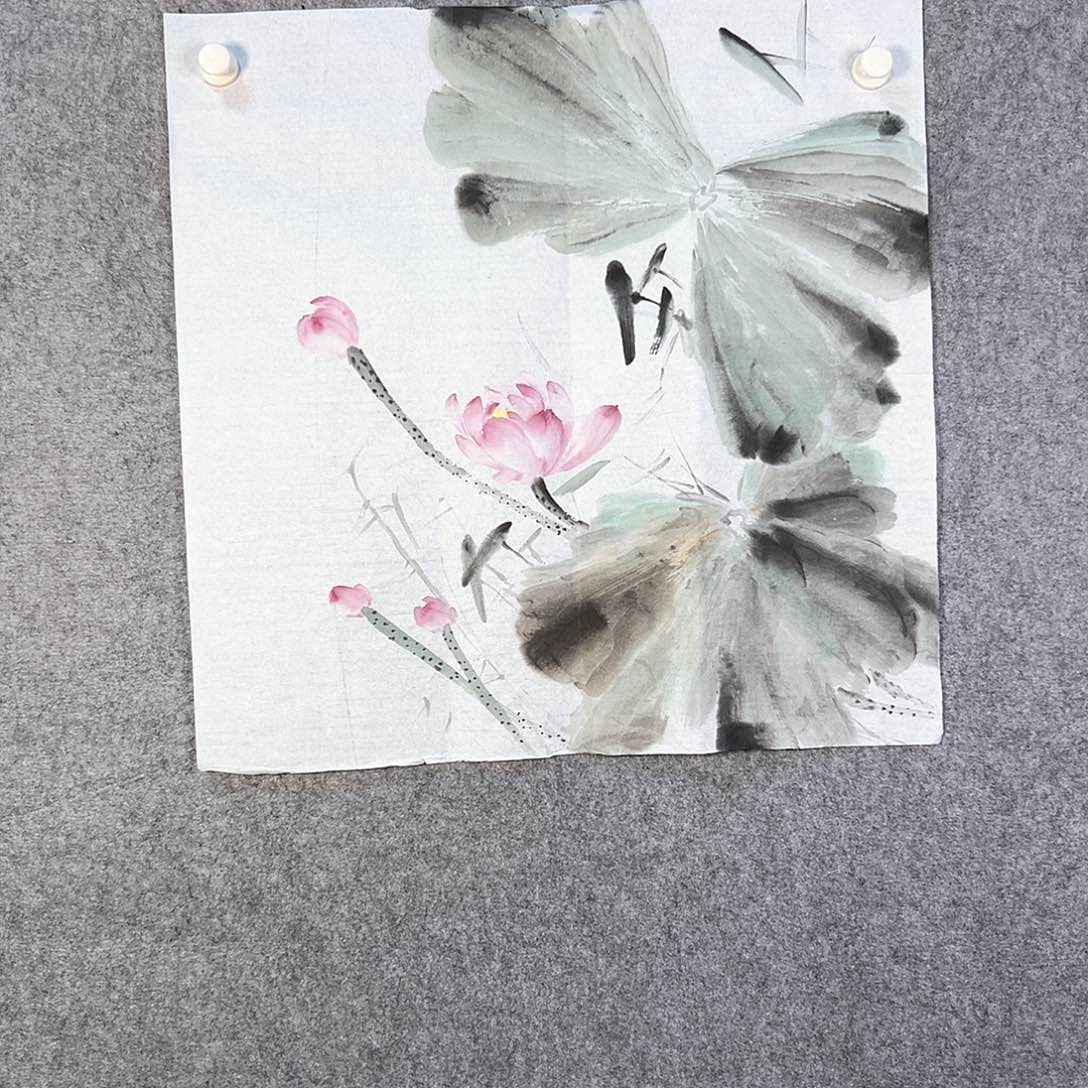 国画704 花鸟在树丛的顶端鸣叫叫声