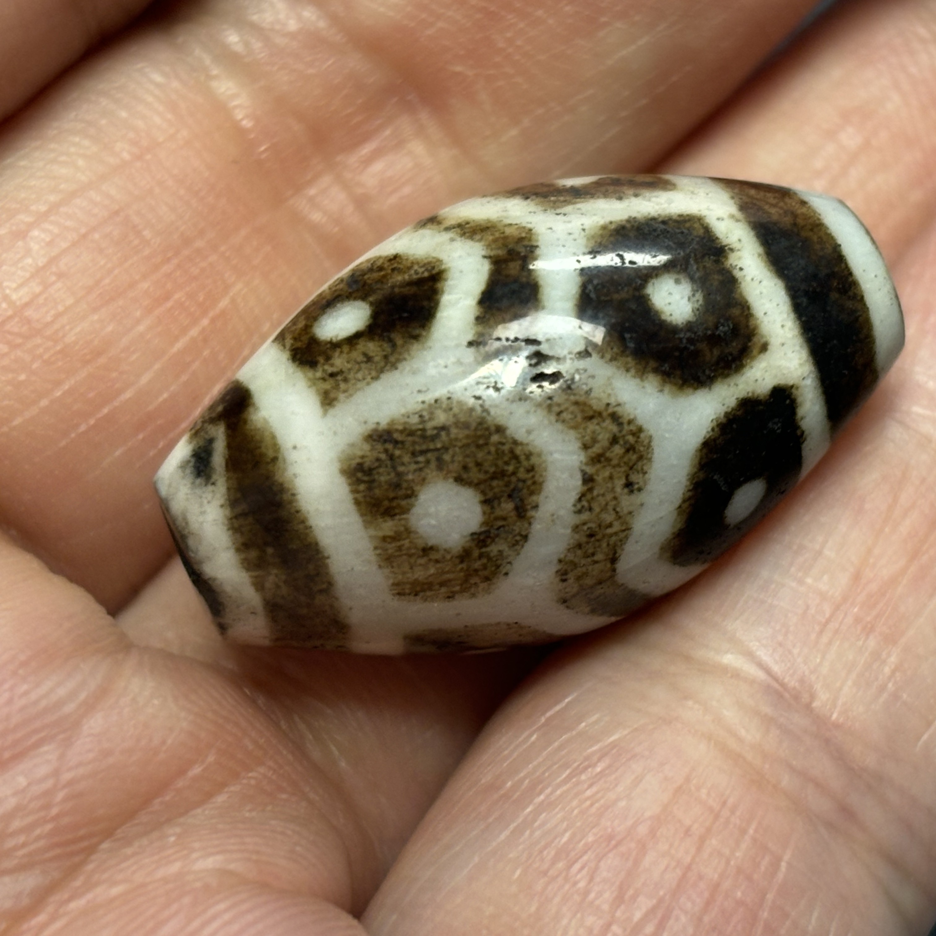 缅甸邦迪克镶蚀木化石毛衣链吊坠单珠（尺寸约27mm*15mm一颗）