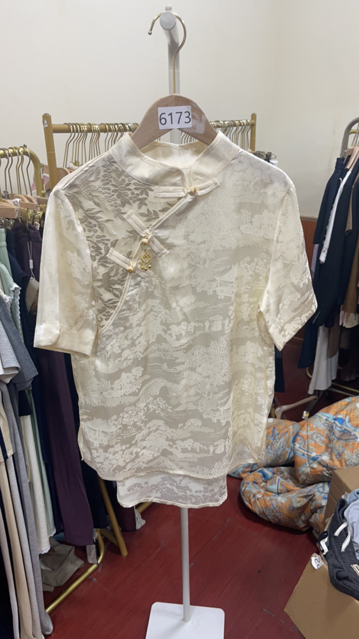 6173休闲国风短袖