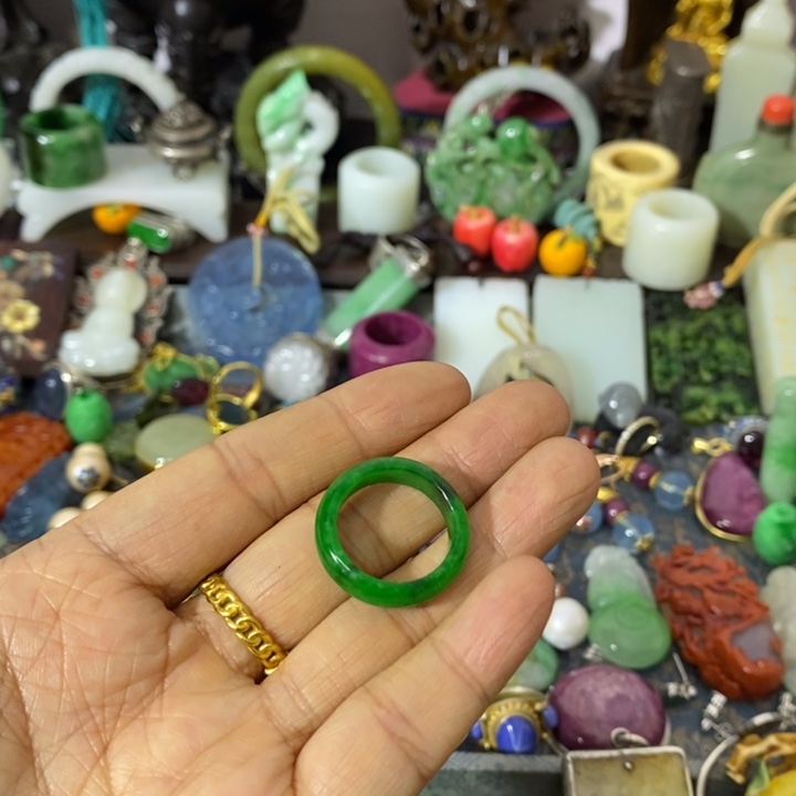 翡翠戒指未镶嵌彩**?精品小件精品小件