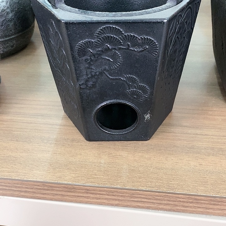 1六方碳炉黑色纯手工打造铸铁