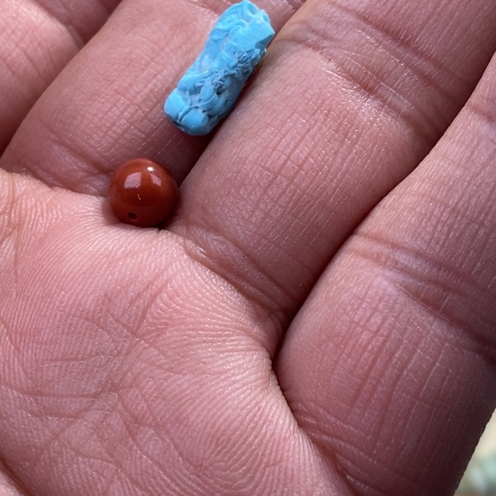 南红玛瑙颈饰未镶嵌