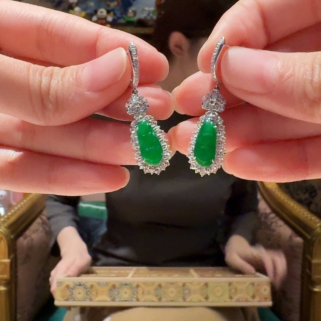 翡翠耳饰18K金镶嵌耳饰