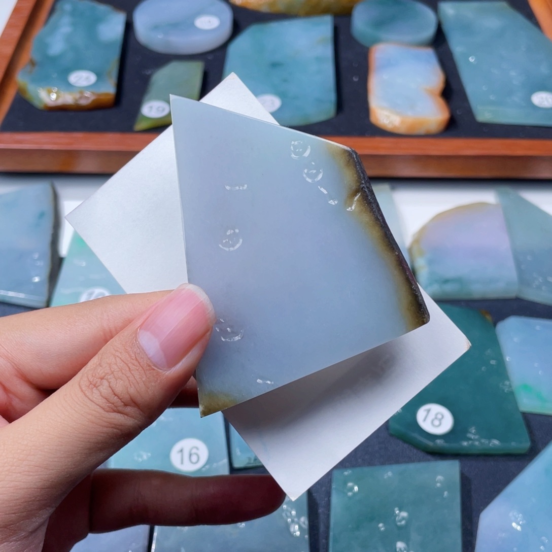 定制翡翠未镶嵌牌子料