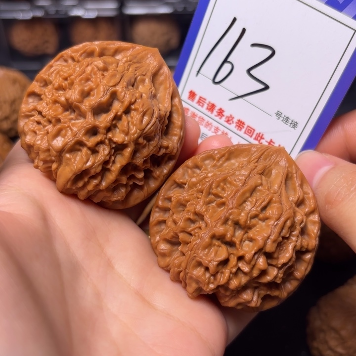文玩核桃把件48官帽163