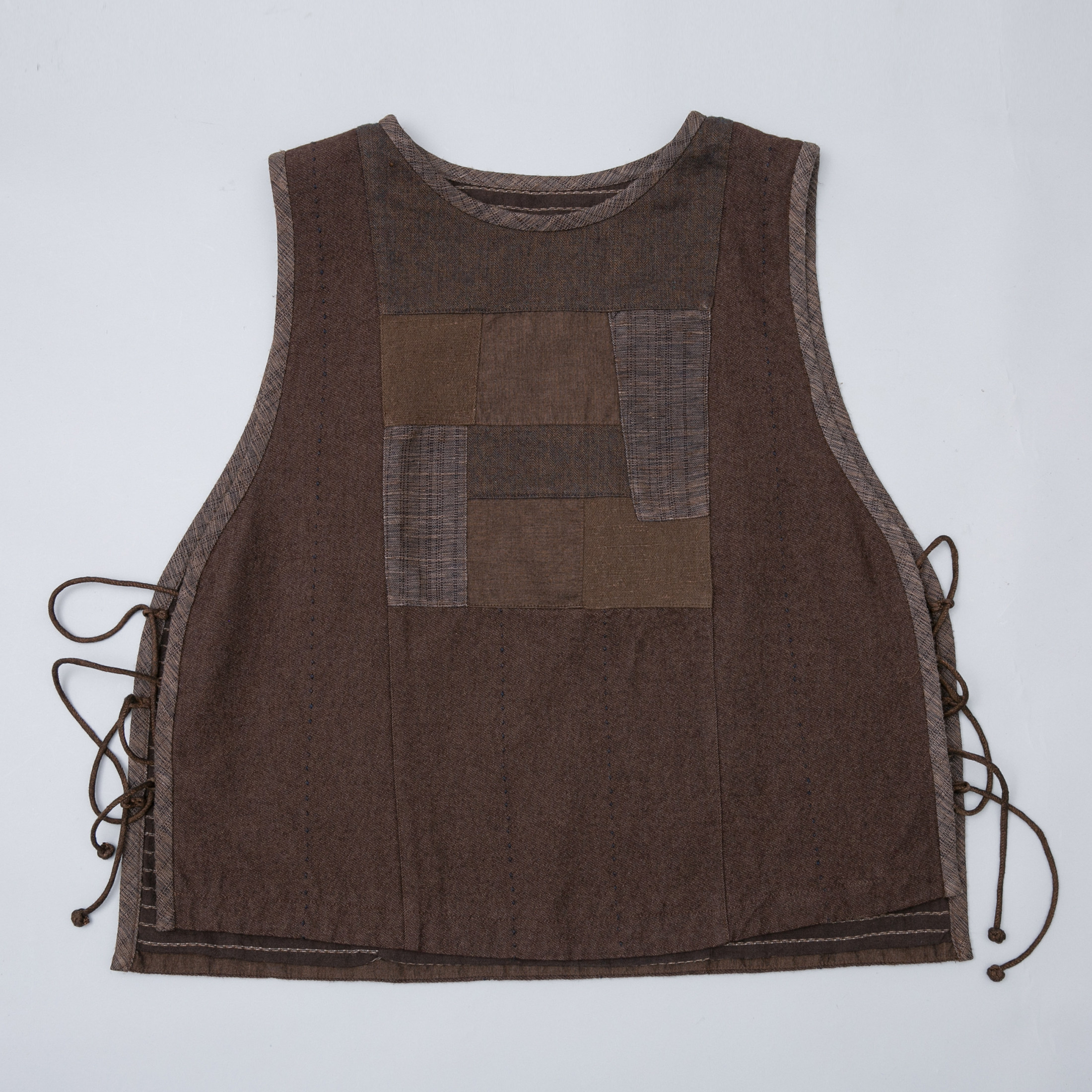 MJ0485-1 羊毛棉混纺拼接绗线装饰背心马甲 垒土