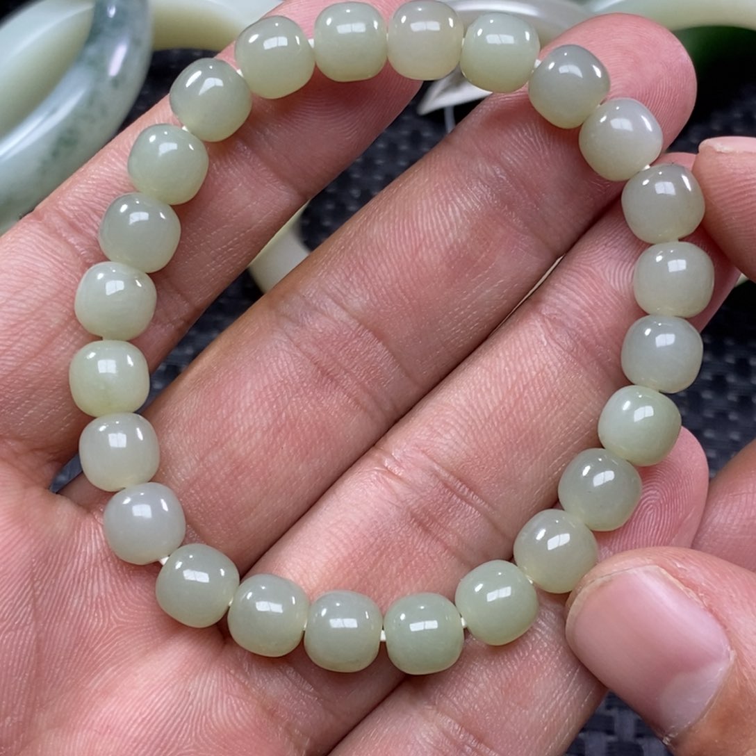 和田玉手链未镶嵌