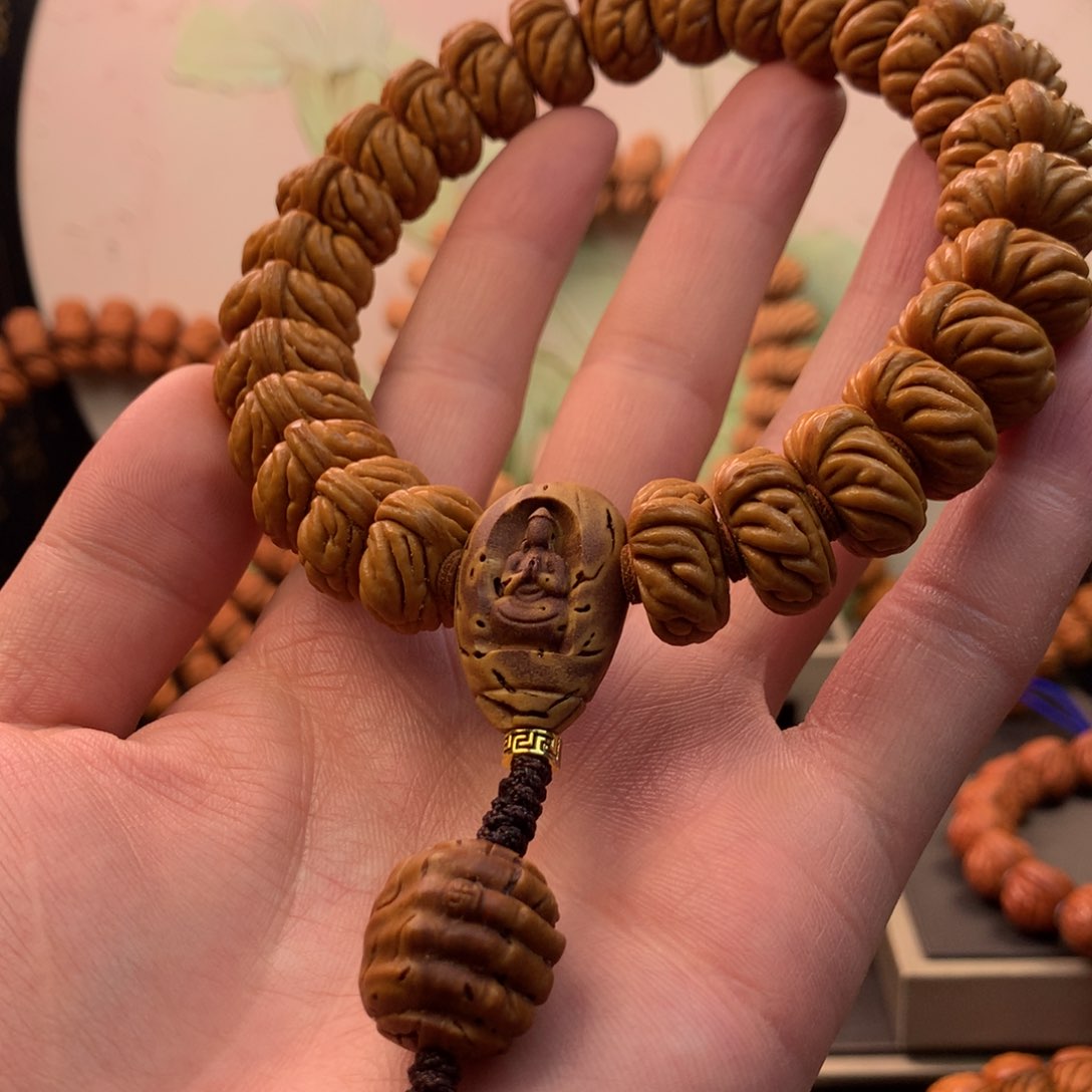 【闪购商品】桃核手串北*18祥云纽扣