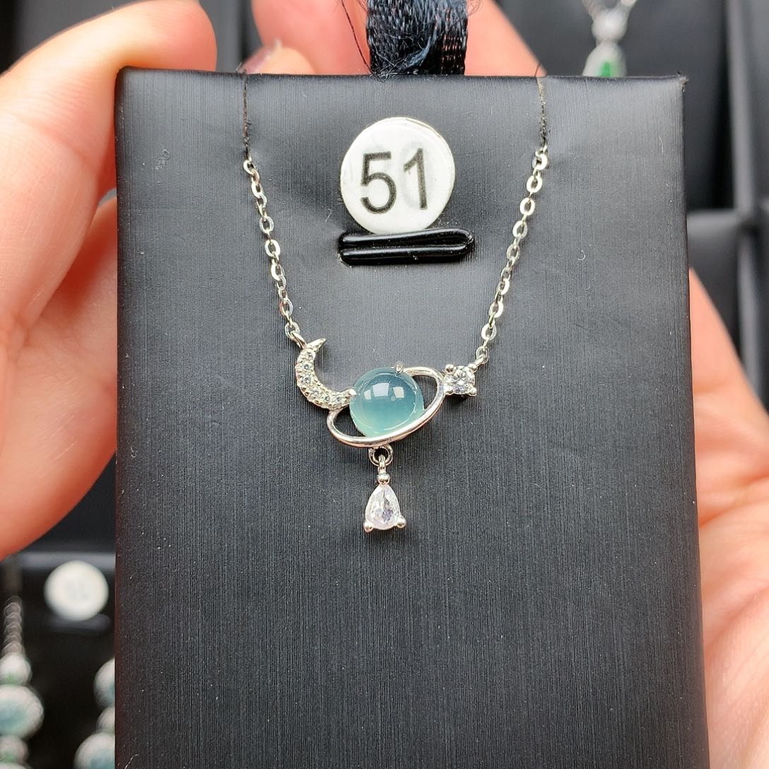 翡翠银S925镶嵌颈饰