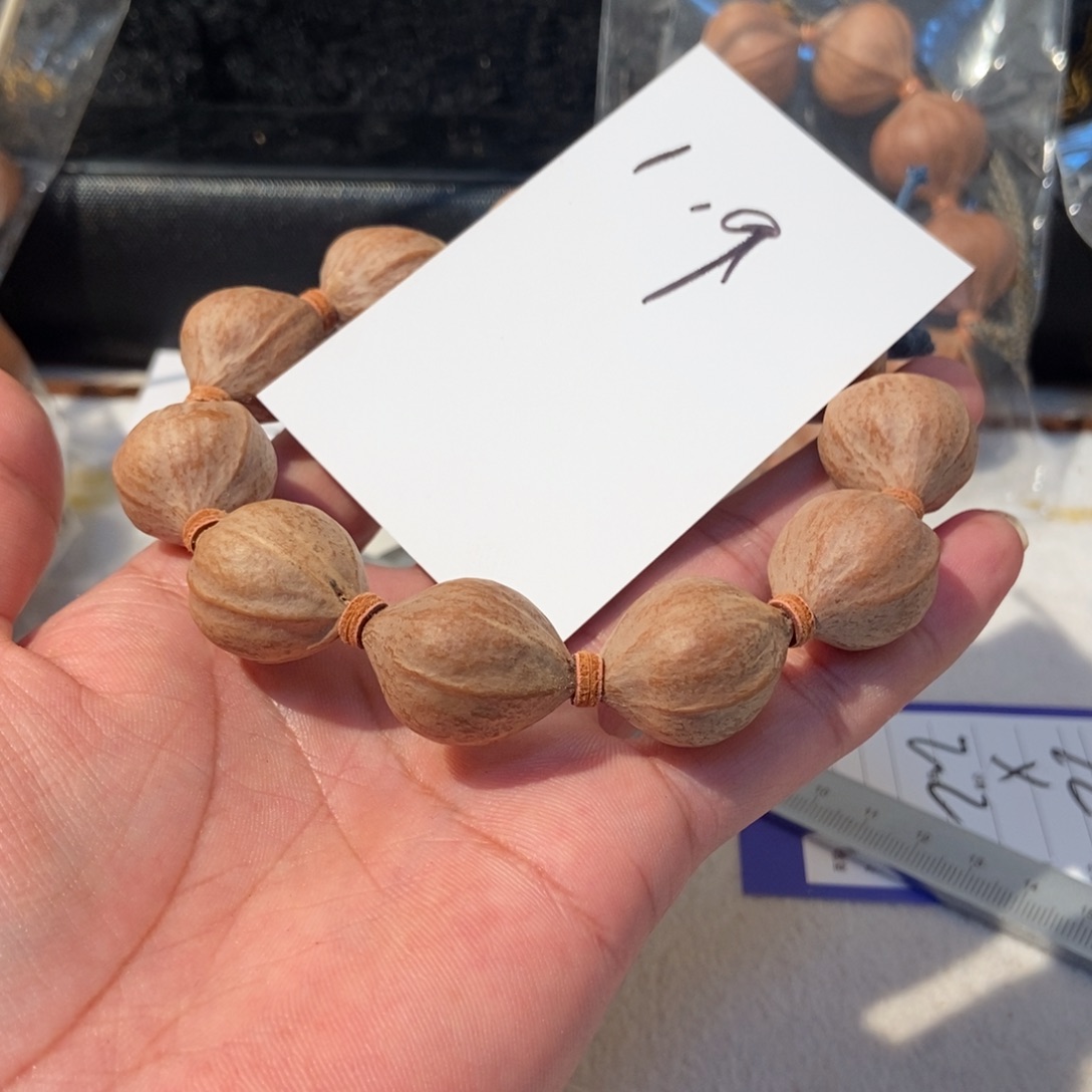 吊坠橄榄核橄榄橄榄