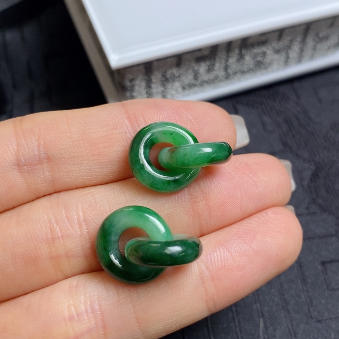 翡翠未镶嵌耳饰飘辣色花双环