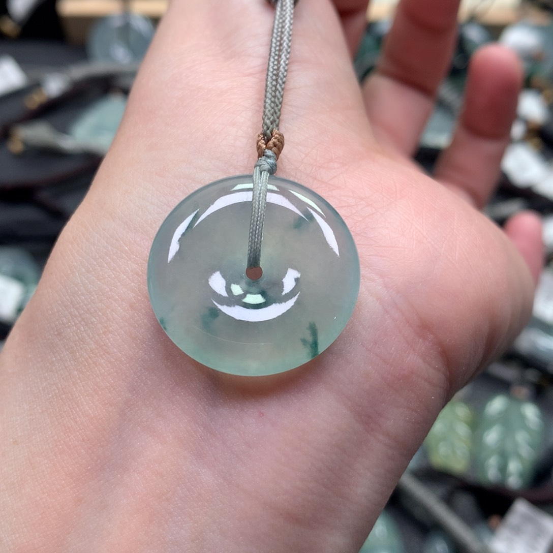 翡翠颈饰未镶嵌000000000000