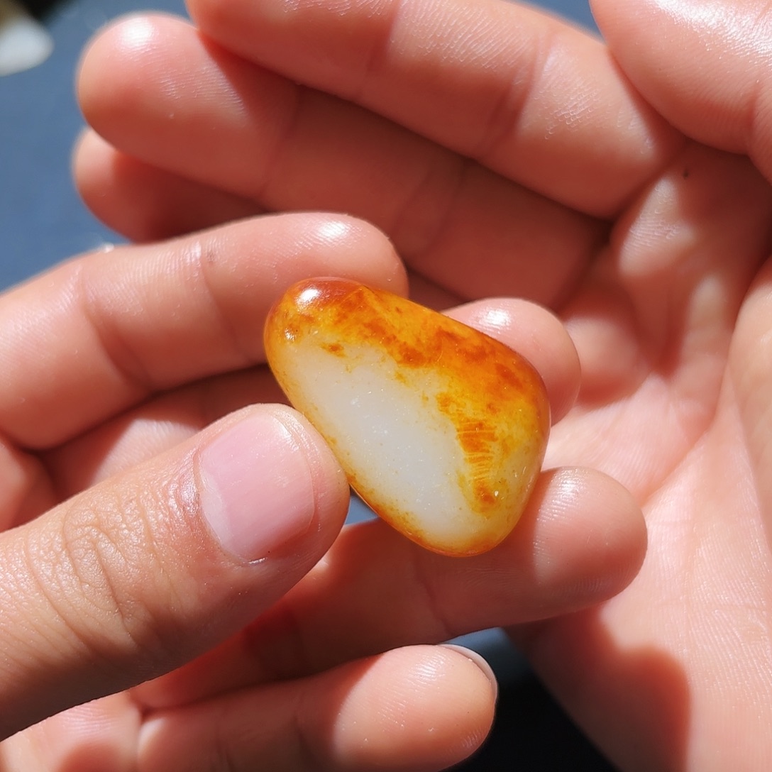 和田玉（糖玉）未镶嵌挂件