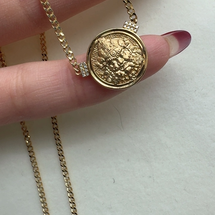 钻石颈饰18K金镶嵌成品