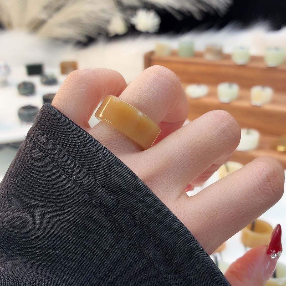 和田玉未镶嵌戒指i149橘糖圆切17.1mm