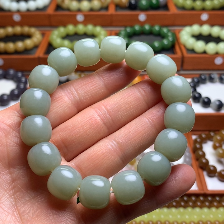 和田玉手串未镶嵌
