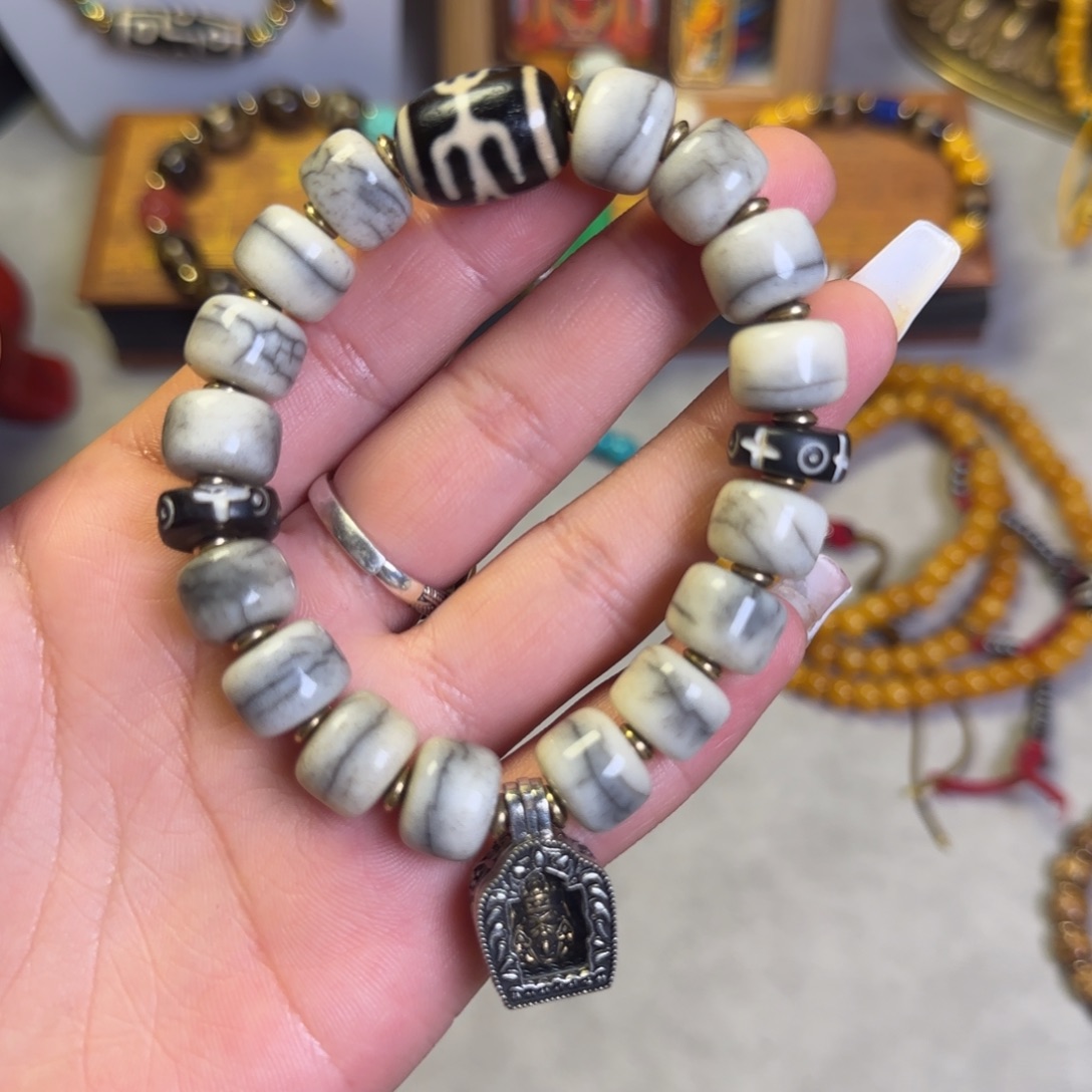 朴***k木质类哈哈哈哈哈