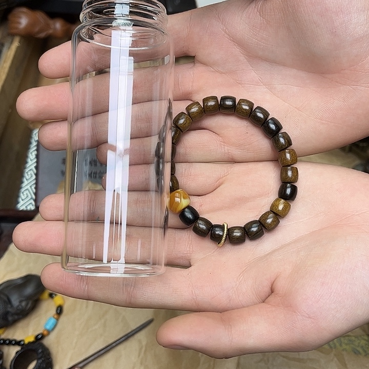 大叶紫檀（黑酸枝木类）