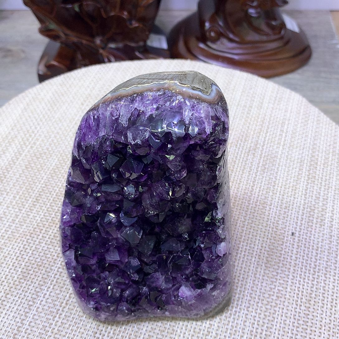 紫晶大型摆件（非配饰）未镶嵌