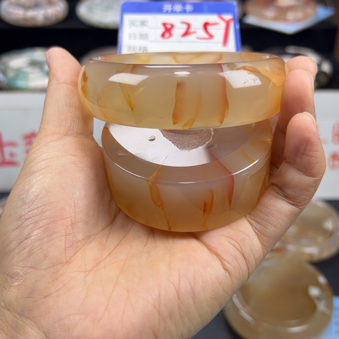 石英质玉手镯未镶嵌爱**猫