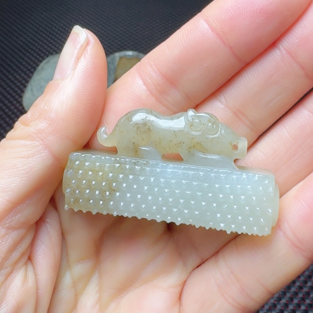 和田玉挂件未镶嵌