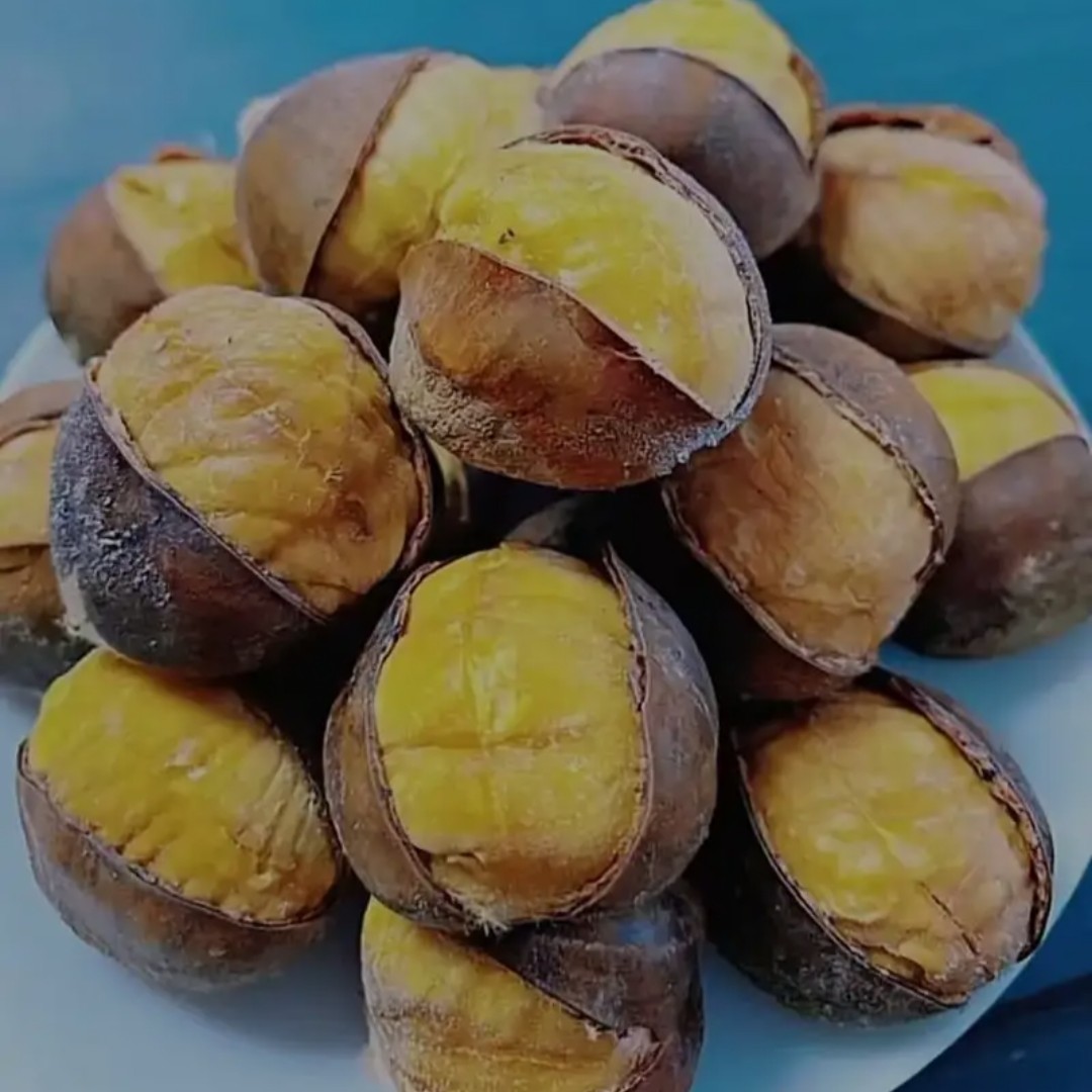 冰冻板栗冰冻锁鲜软糯香甜口感极佳散装