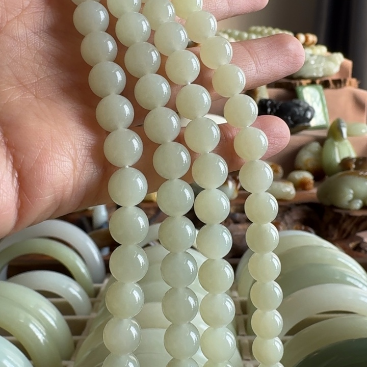 和田玉（糖玉）未镶嵌挂件