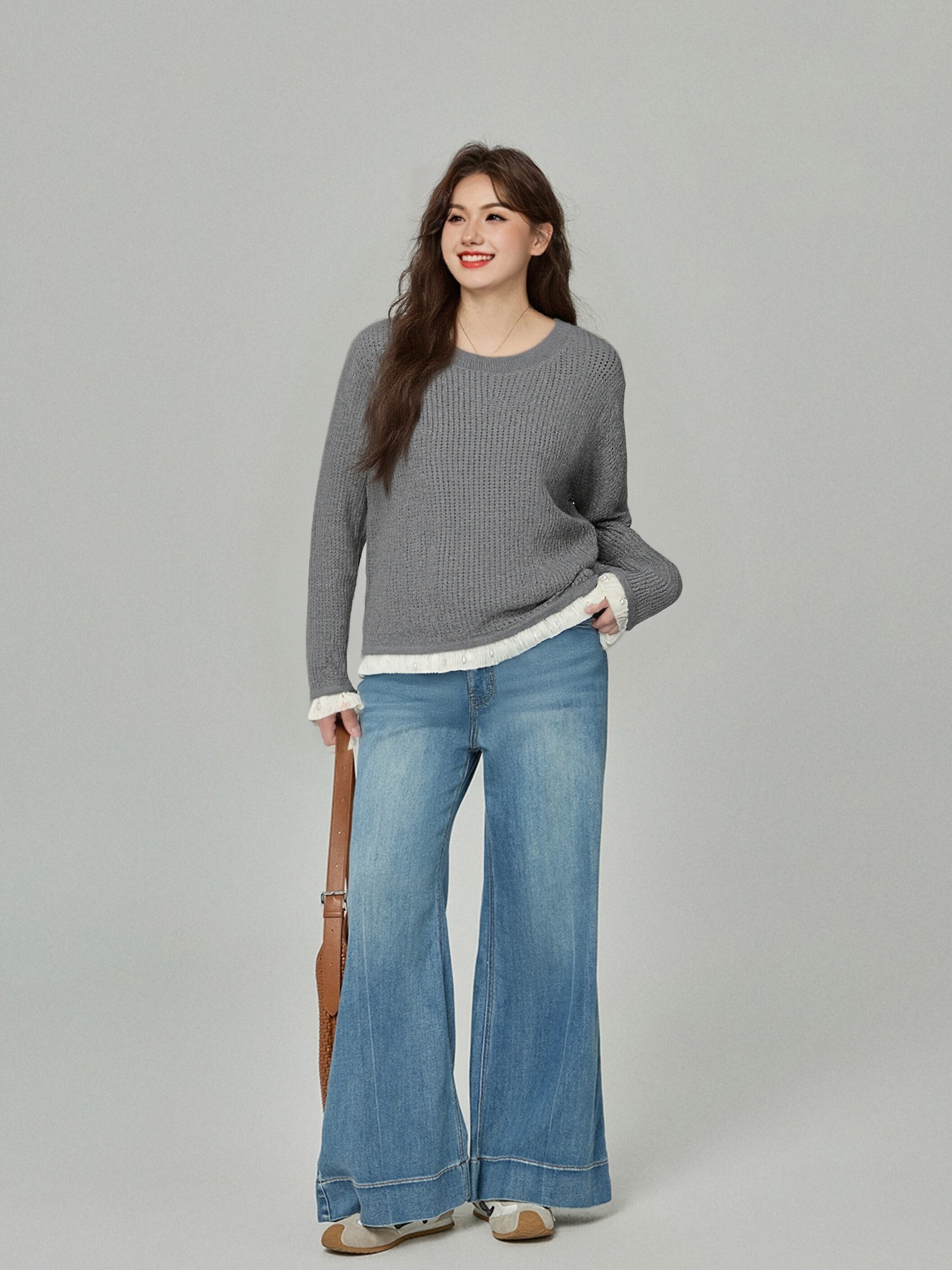 大码女装设计感拼接花边镂空上衣2025秋胖mm休闲百搭针织衫