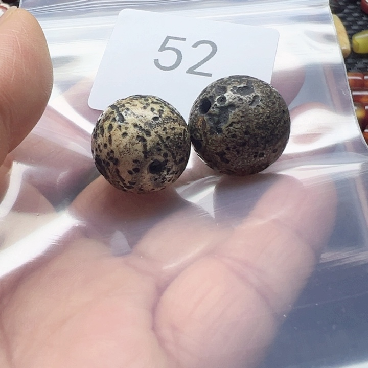 惠***馆玛瑙/玉髓未镶嵌手链