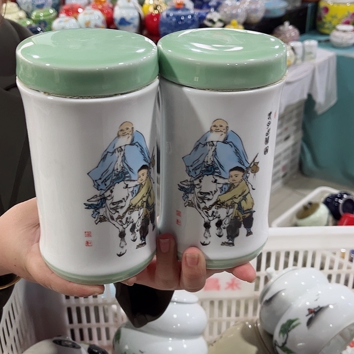 各种高档陶瓷茶叶罐储物罐密封罐