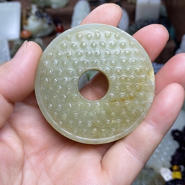 和田玉（糖玉）未镶嵌颈饰