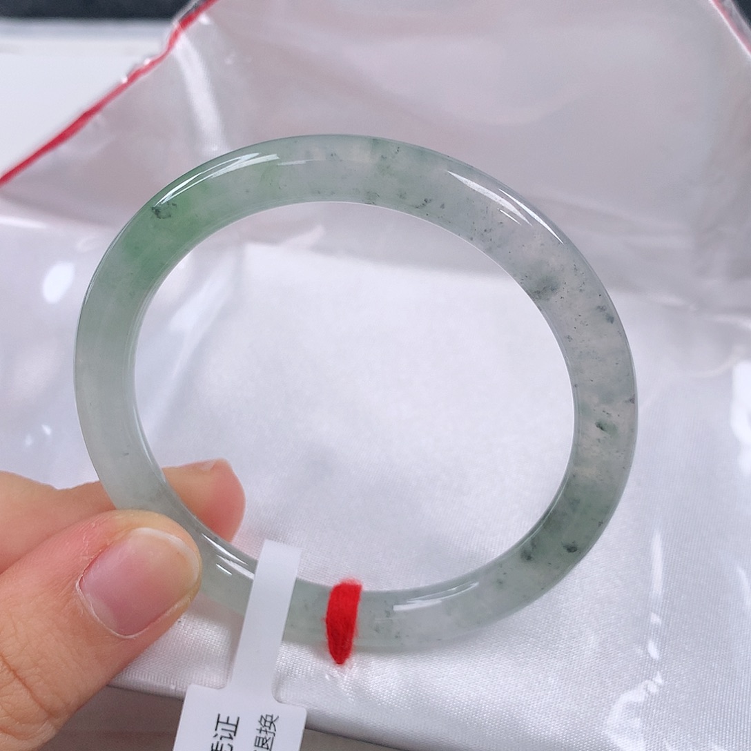 翡翠手镯未镶嵌 圆条①②②