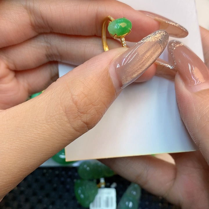 颈饰未镶嵌翡翠天然翡翠