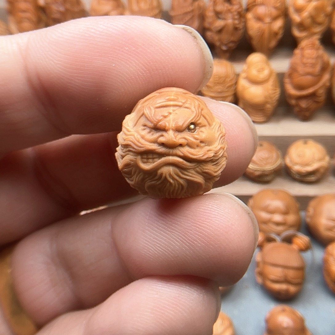 猴头核桃吊坠18钟馗